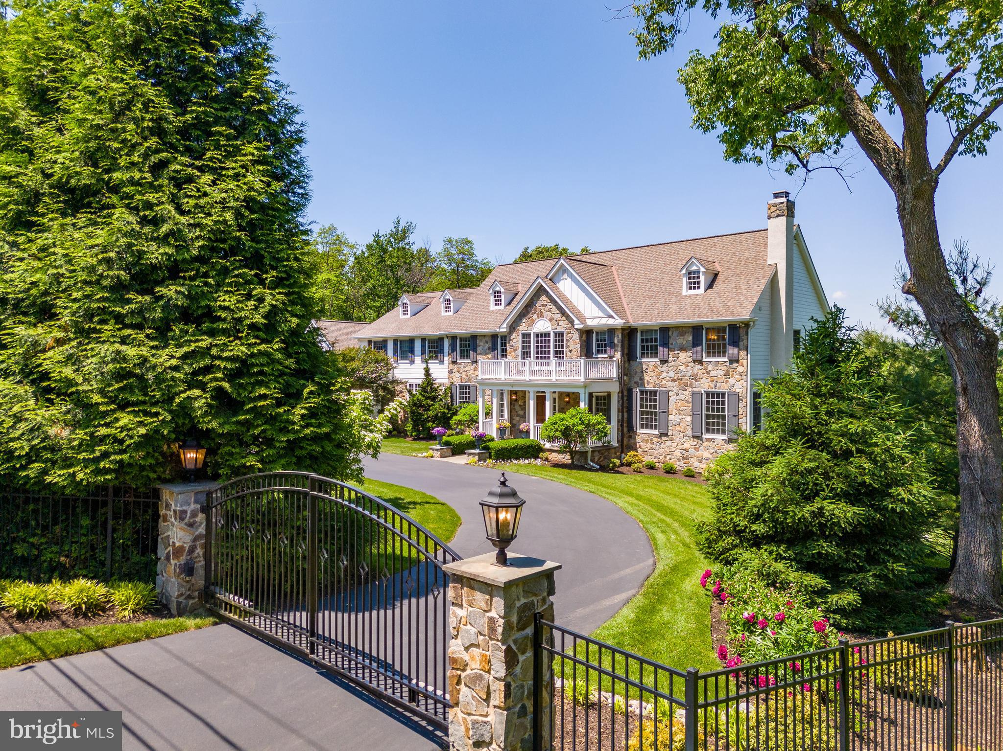 647 Andover Road Newtown Square, PA 19073 - Photo 5 of 86