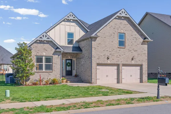 $459,900 | 1138 NJA Tate Drive, Clarksville, TN 37043