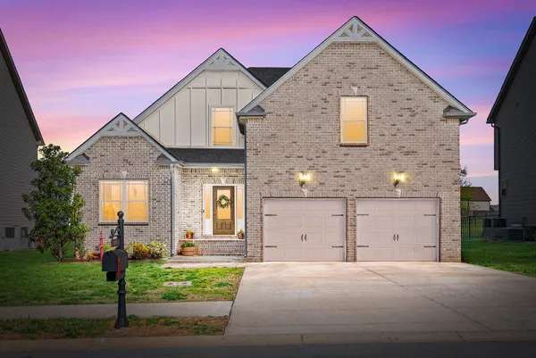 $459,900 | 1138 NJA Tate Drive, Clarksville, TN 37043
