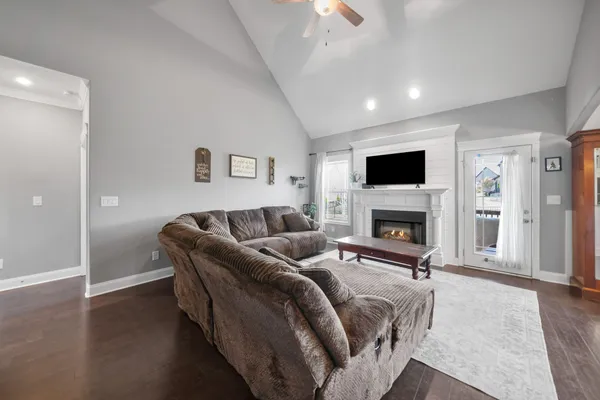 $459,900 | 1138 NJA Tate Drive, Clarksville, TN 37043