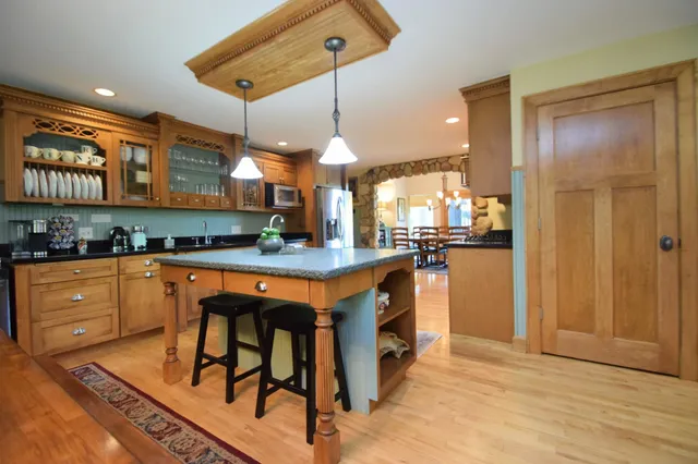 $875,000 | 7460 Jordan Buck Trail, Danbury, WI 54830