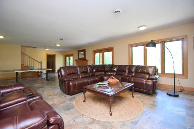$875,000 | 7460 Jordan Buck Trail, Danbury, WI 54830