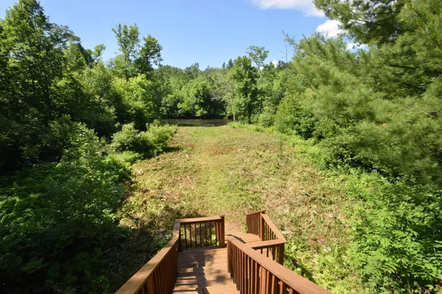 $875,000 | 7460 Jordan Buck Trail, Danbury, WI 54830