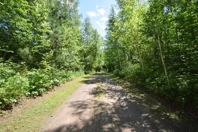 $875,000 | 7460 Jordan Buck Trail, Danbury, WI 54830