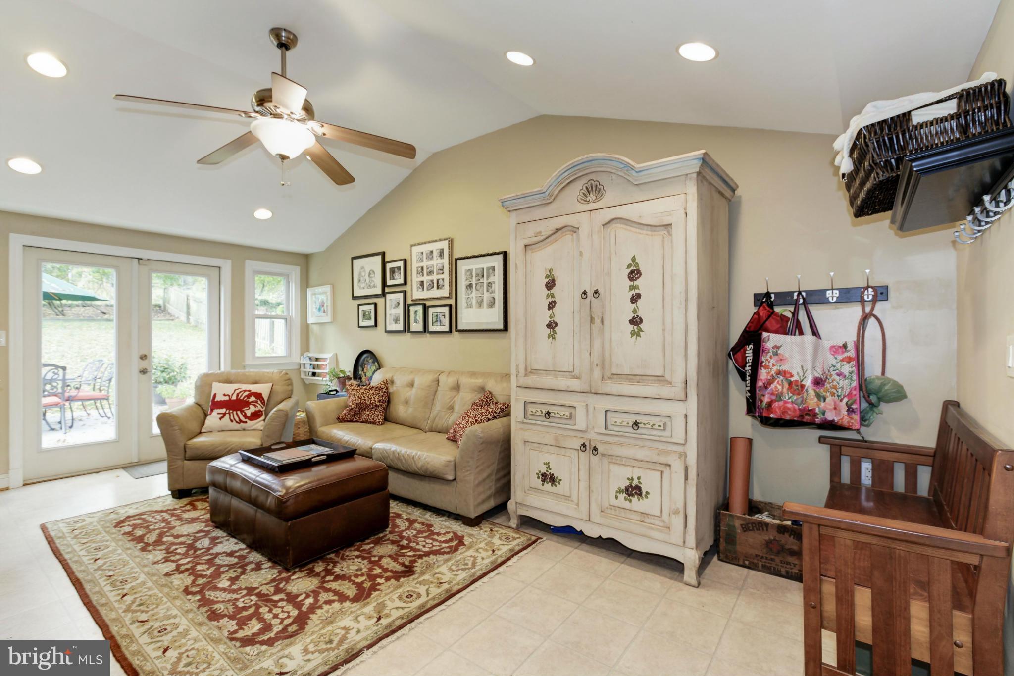 2418 Seminary Road Silver Spring, MD 20910 - Photo 12 of 29 Family Room