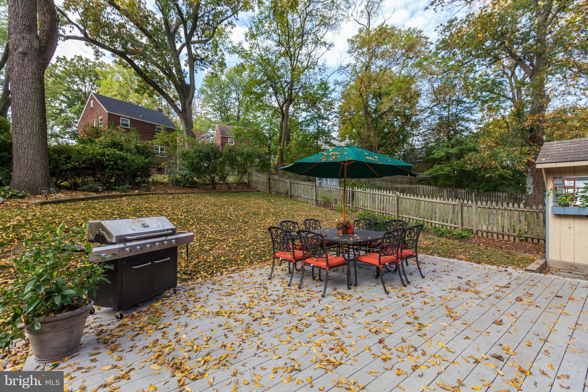 2418 Seminary Road Silver Spring, MD 20910 - Photo 28 of 29 Exterior (Rear)