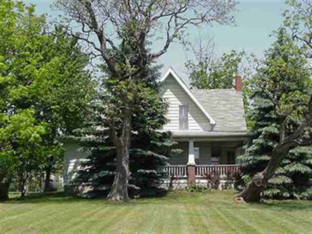 13330 Yoder Road Roanoke, IN 46783 - Photo 2 of 20