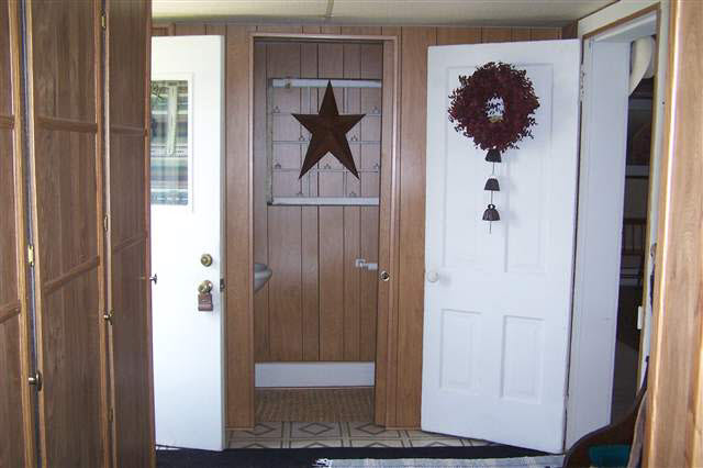 13330 Yoder Road Roanoke, IN 46783 - Photo 7 of 20