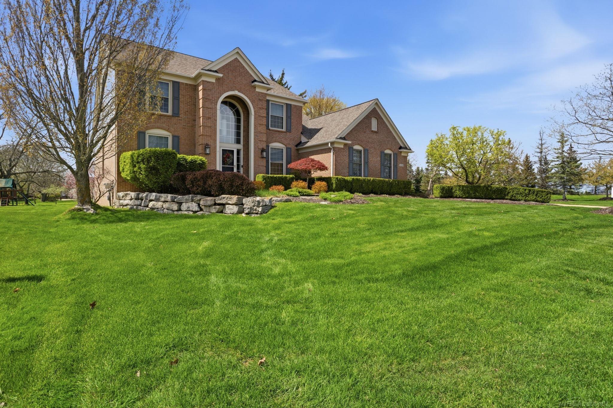 4030 Holly Lane Rochester, MI 48306 - Photo 2 of 36 Gallery Image 2
