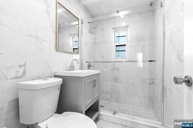 $1,800 | 28 Sheffield Avenue, Unit B17, Englewood, NJ 07631