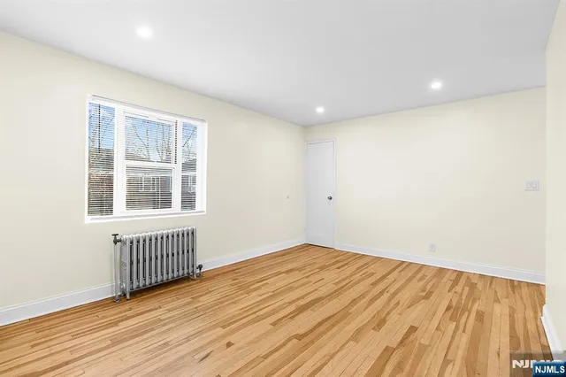 $1,800 | 28 Sheffield Avenue, Unit B17, Englewood, NJ 07631