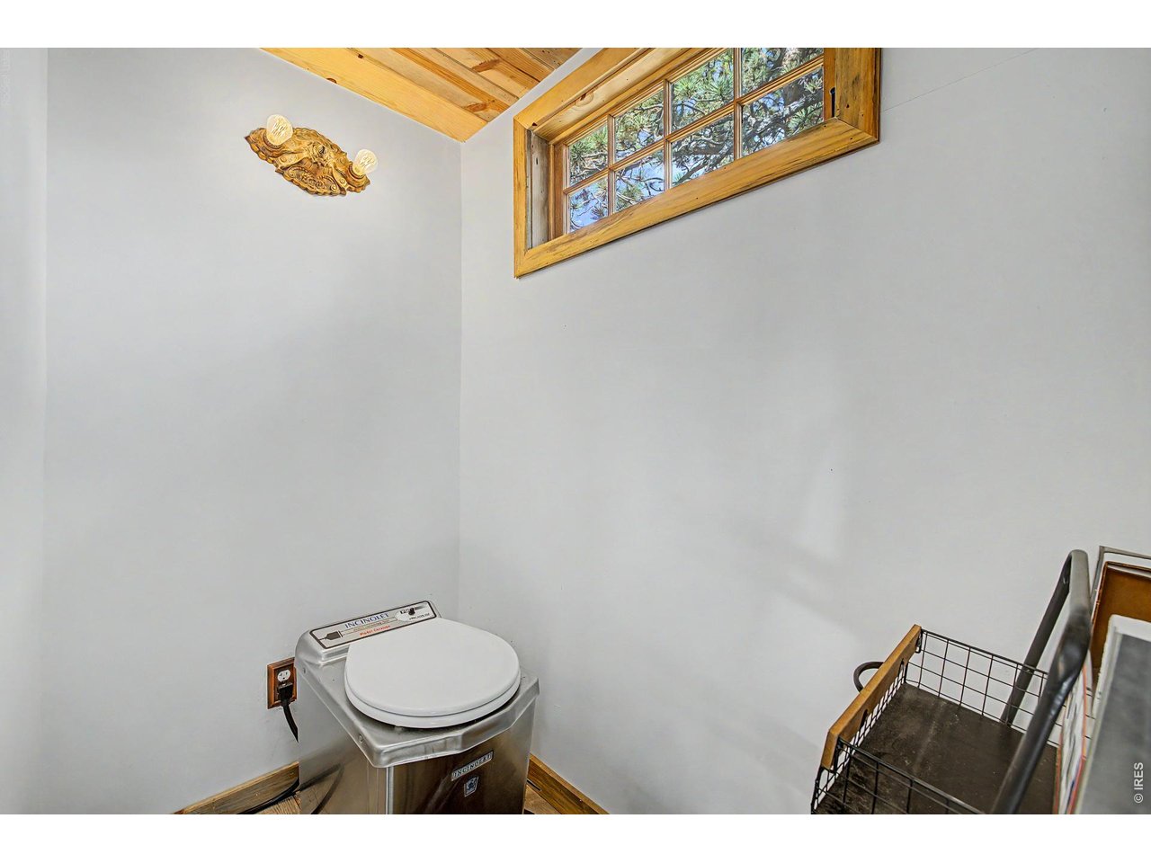 208 Packer Gulch Road Boulder, CO 80302 - Photo 30 of 41 studio 1/2 bathroom