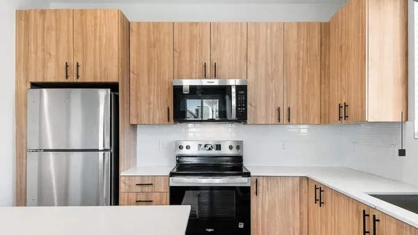 $1,475 | 17365 W Road, Goodyear, AZ 85338