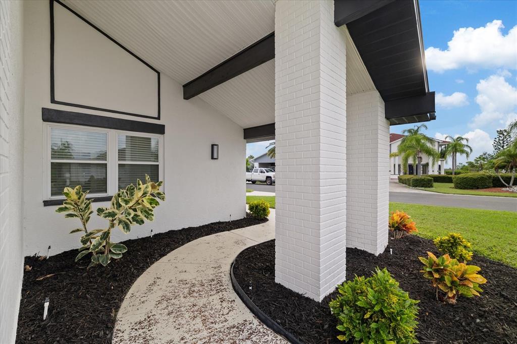 4510 Rickover Court New Port Richey, FL 34652 - Photo 9 of 80 Gallery Image 9