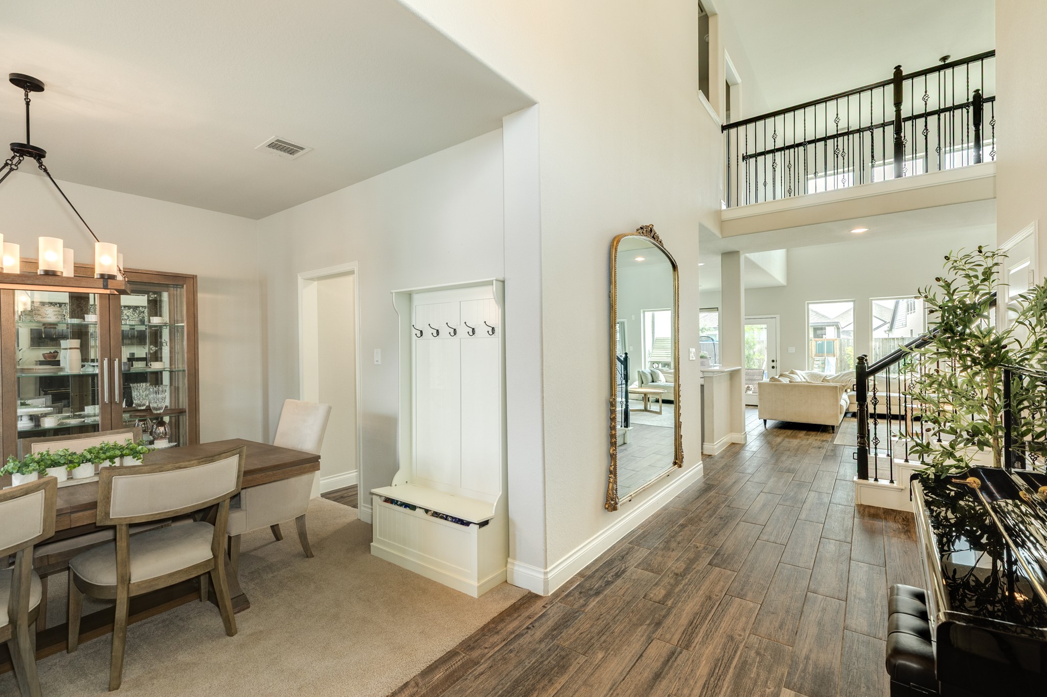 3706 Arpa Street Rosharon, TX 77583 - Photo 10 of 50 a living room with furniture and wooden floor