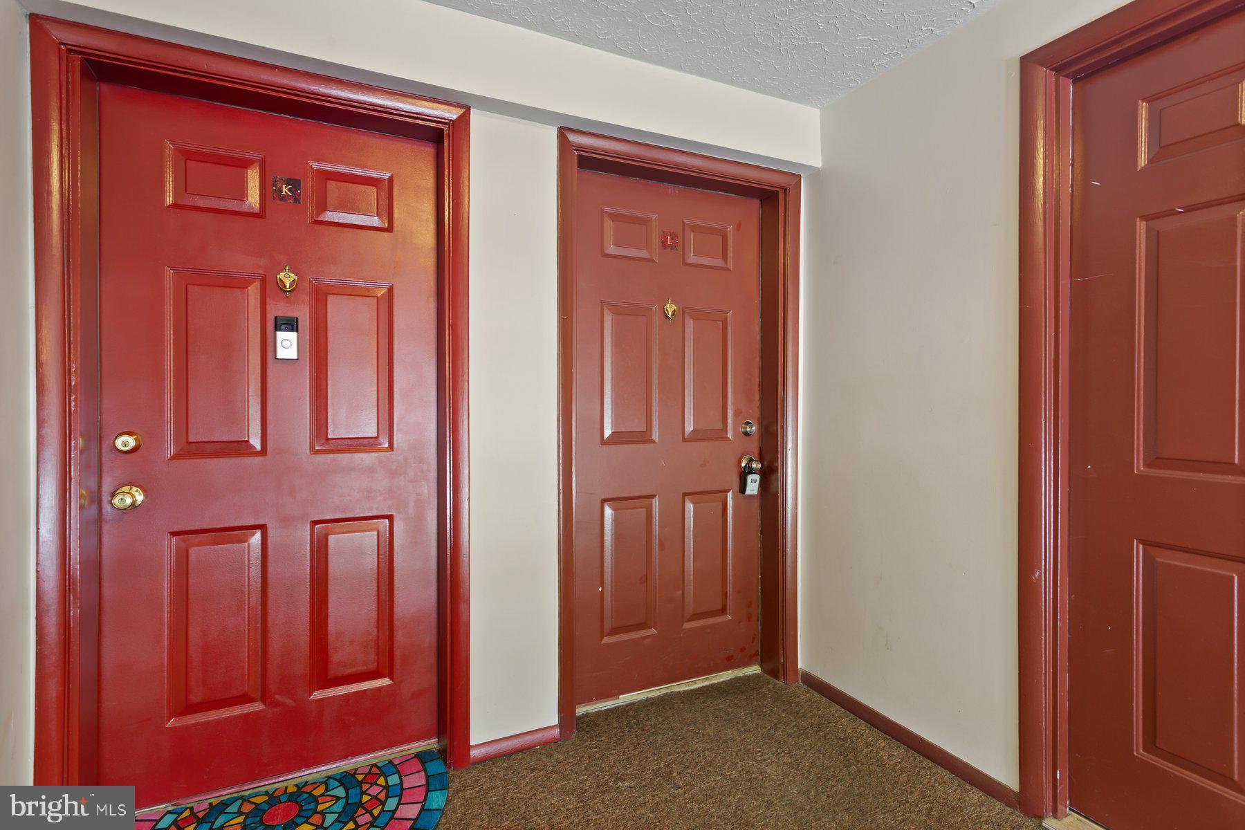 731 L Heather Ridge Drive Frederick, MD 21702 - Photo 4 of 26 Welcome home to the top floor.