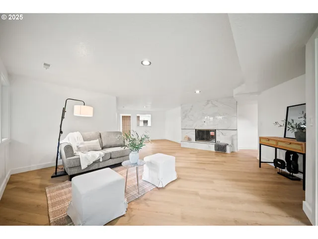 $966,000 | 42600 East Larch Mountain Road, Corbett, OR 97019