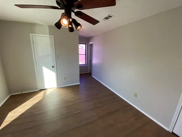 $254,990 | 134 Main Place, Euless, TX 76040