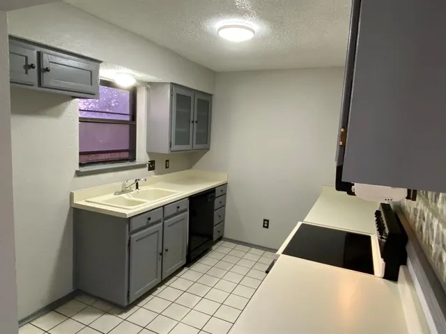 $254,990 | 134 Main Place, Euless, TX 76040