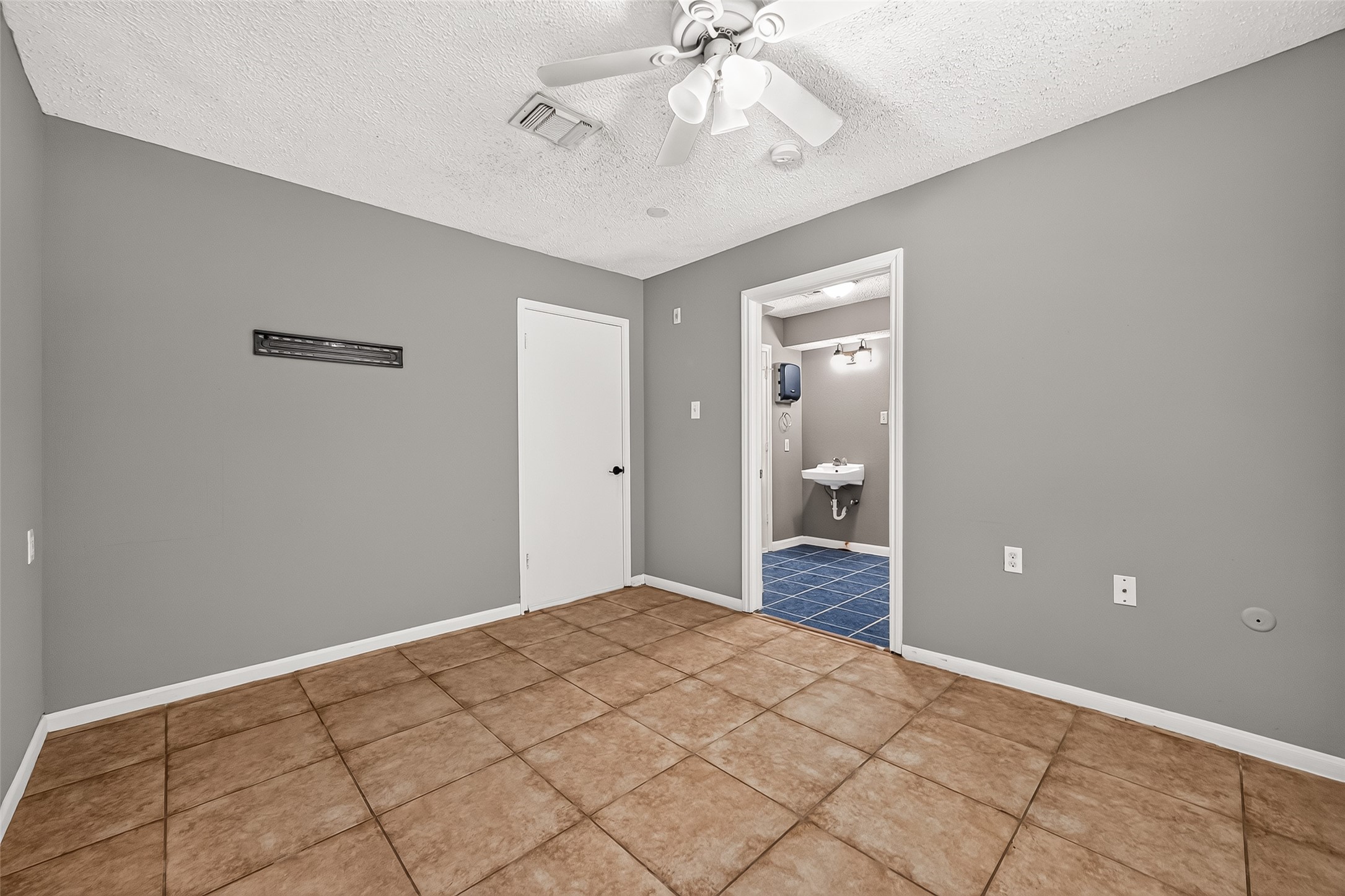 19002 Mirror Lake Drive Spring, TX 77388 - Photo 27 of 50 Gallery Image 27