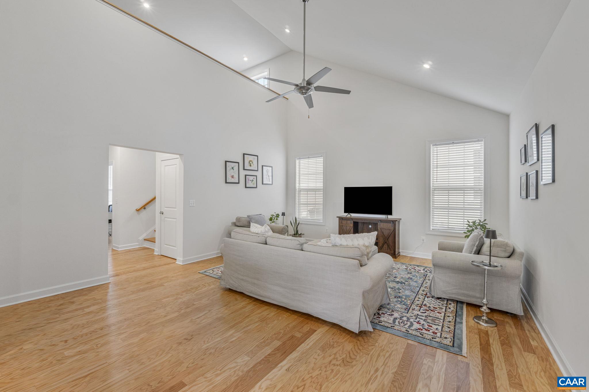 118 Paynes Mill Road Charlottesville, VA 22902 - Photo 7 of 35 Vaulted great room