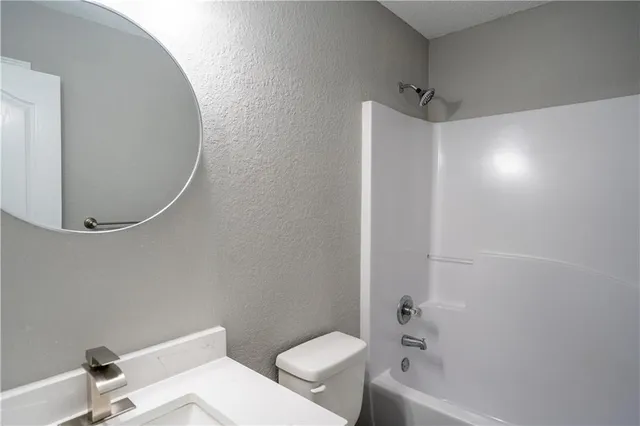 $390,000 | 3243 Newtons Crest Circle, Snellville, GA 30078