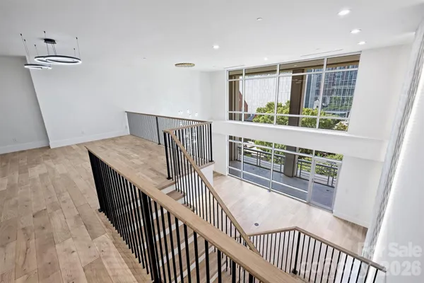 $2,050,000 | 435 South Tryon Street, Unit 301, Charlotte, NC 28202
