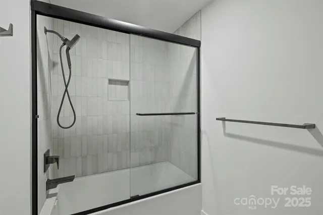 $2,275,000 | 435 South Tryon Street, Unit 301, Charlotte, NC 28202