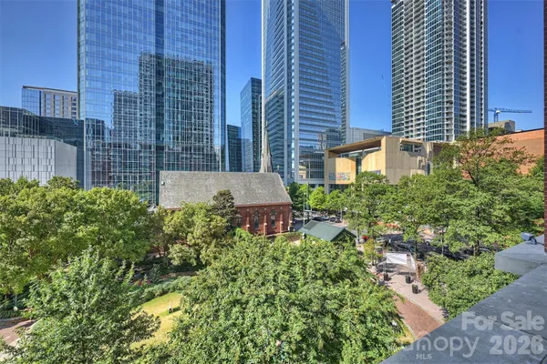 $2,050,000 | 435 South Tryon Street, Unit 301, Charlotte, NC 28202