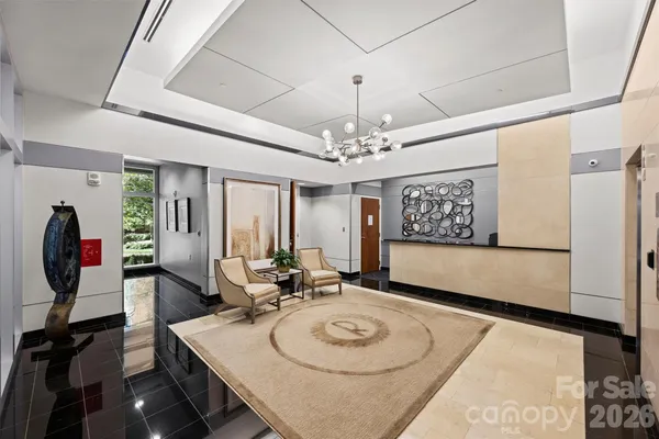$2,050,000 | 435 South Tryon Street, Unit 301, Charlotte, NC 28202