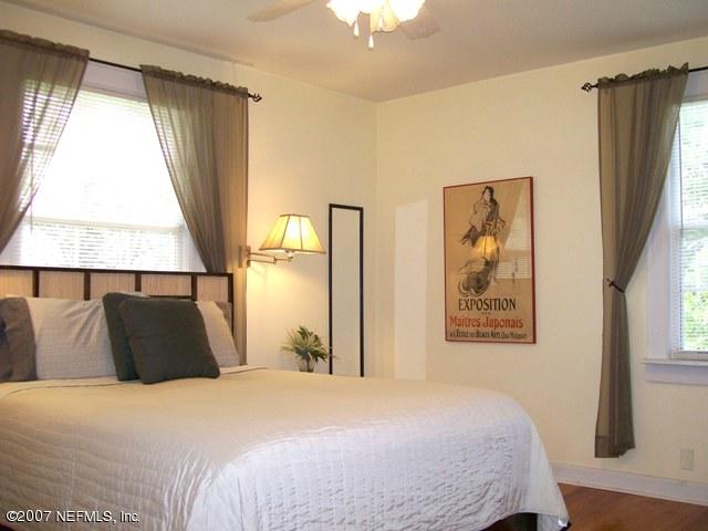 4012 Dover Road Jacksonville, FL 32207 - Photo 13 of 20 a bedroom with a bed and a window