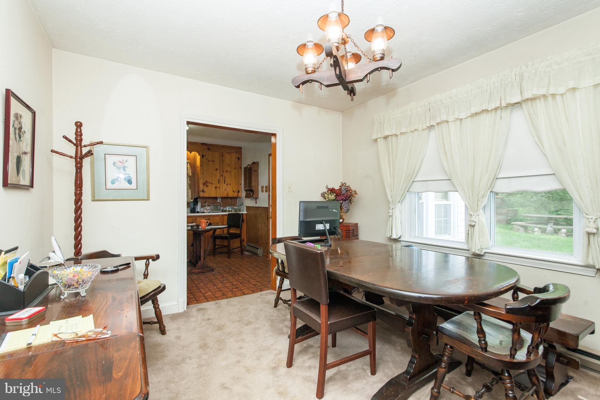 8504 Rolling Road Manassas, VA 20110 - Photo 8 of 30 Dining Room