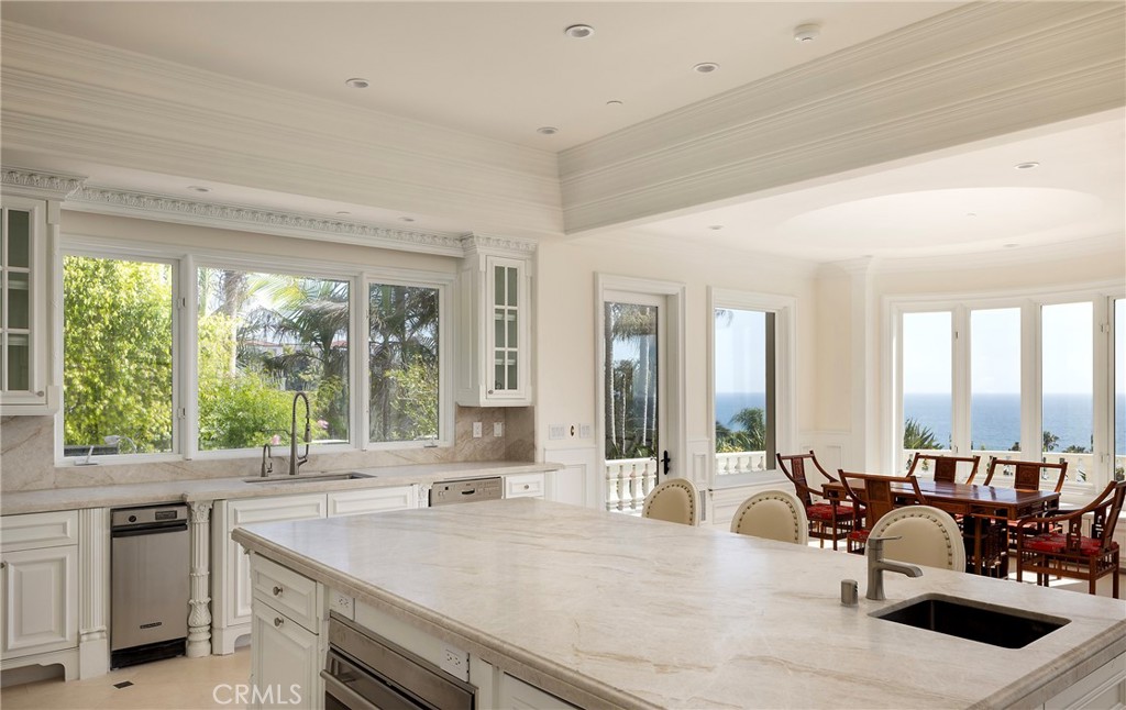 71 Ritz Cove Drive Dana Point, CA 92629 - Photo 15 of 28