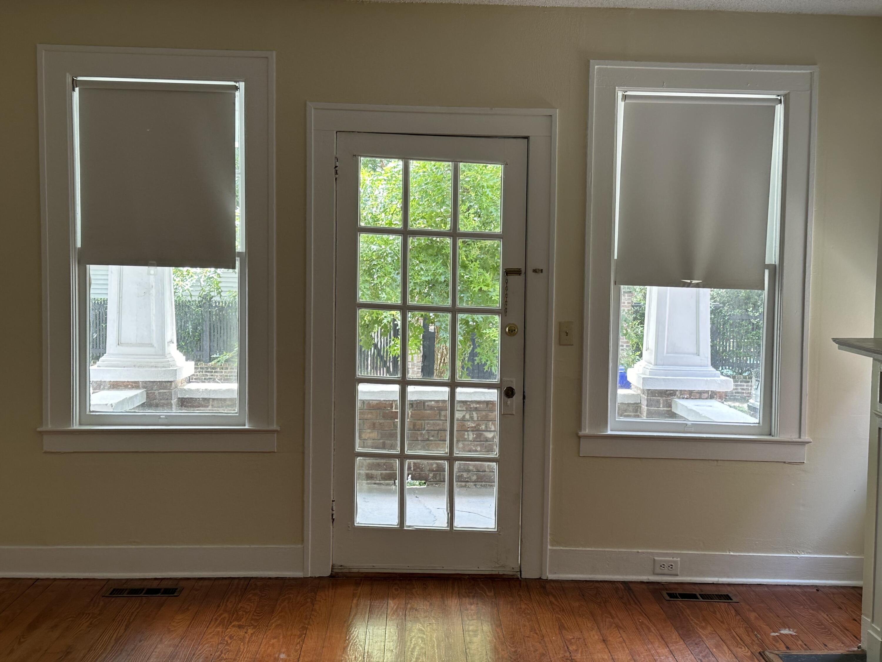 56 Laurens Street, Unit C Charleston, SC 29401 - Photo 3 of 11 living room or 3rd bedroom