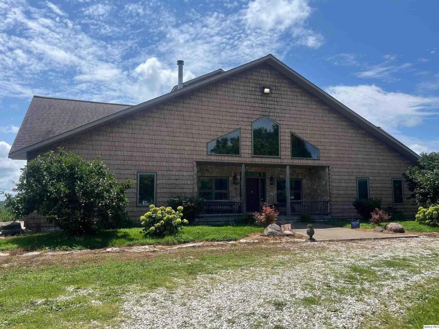 6914 Oak Ridge Lane Quincy, IL 62305 - Photo 1 of 1 Gallery Image 1