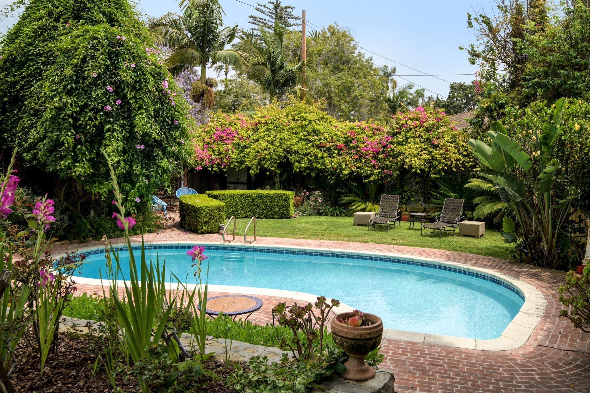 1833 Santa Barbara Street Santa Barbara, CA 93101 - Photo 27 of 35 Pool