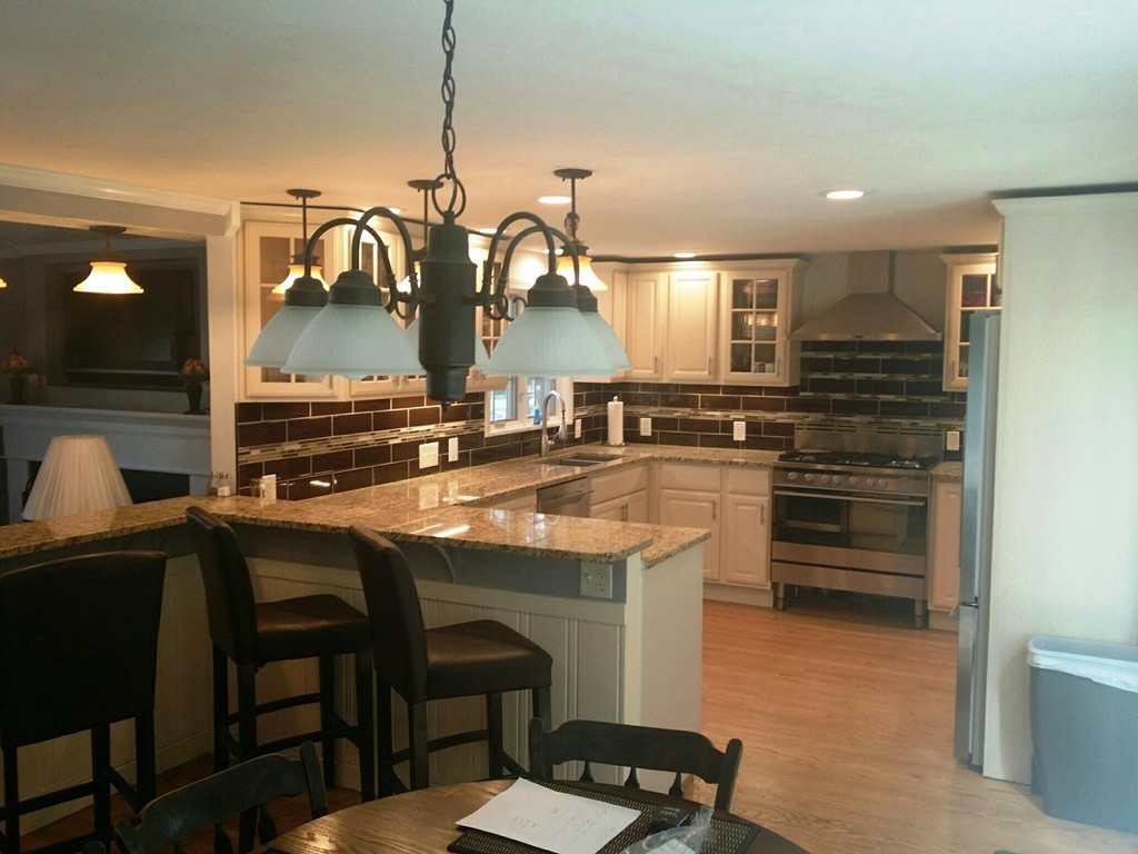 28 Kibbe Road East Longmeadow, MA 01028 - Photo 7 of 16