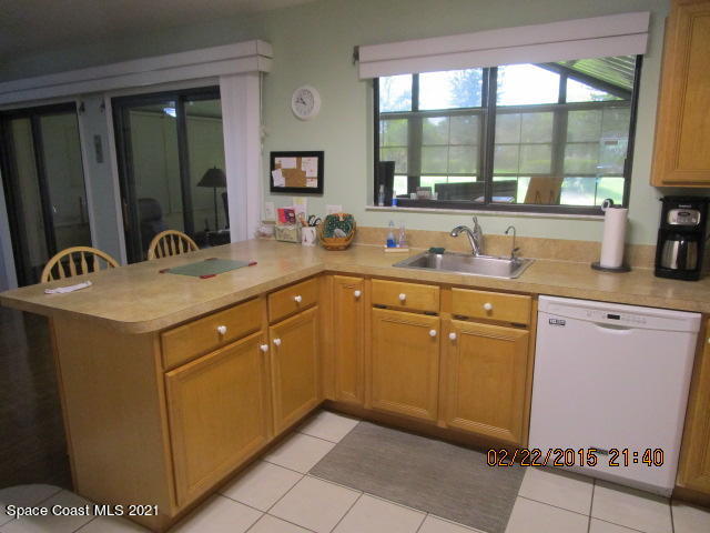 1606 Dawes Road Northeast Palm Bay, FL 32905 - Photo 6 of 30 1606 Dawes Rd (162)