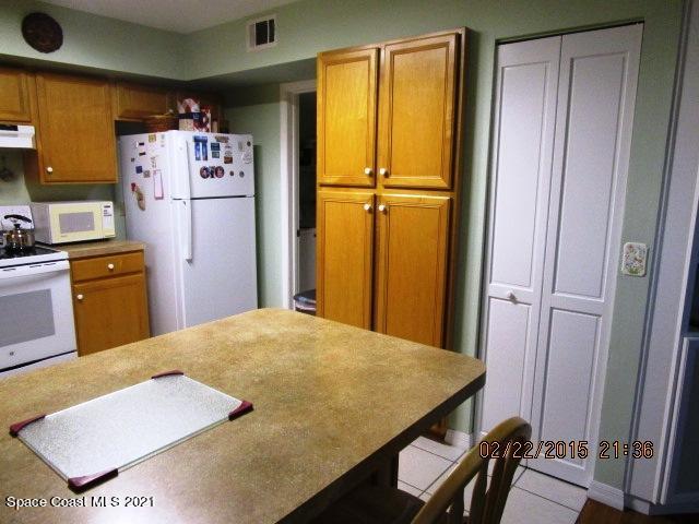 1606 Dawes Road Northeast Palm Bay, FL 32905 - Photo 7 of 30 1606 Dawes Rd (31)