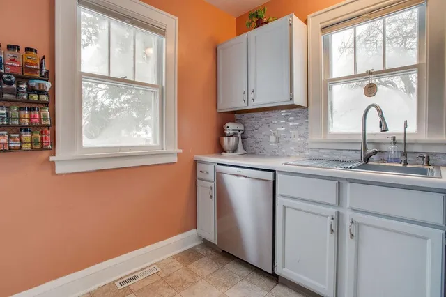 $269,000 | 914 2nd Street South, Moorhead, MN 56560