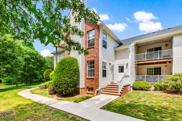$429,900 | 343 Bowler Court, Piscataway, NJ 08854