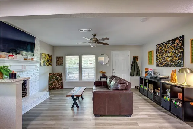 $298,990 | 1101 Redoak Drive, West Tawakoni, TX 75474