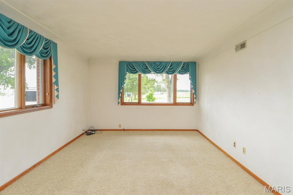 2430 Beckmann Road Lenzburg, IL 62255 - Photo 16 of 54