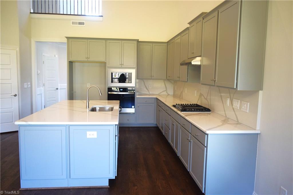 7894 Maple Pond Drive Oak Ridge, NC 27310 - Photo 10 of 19