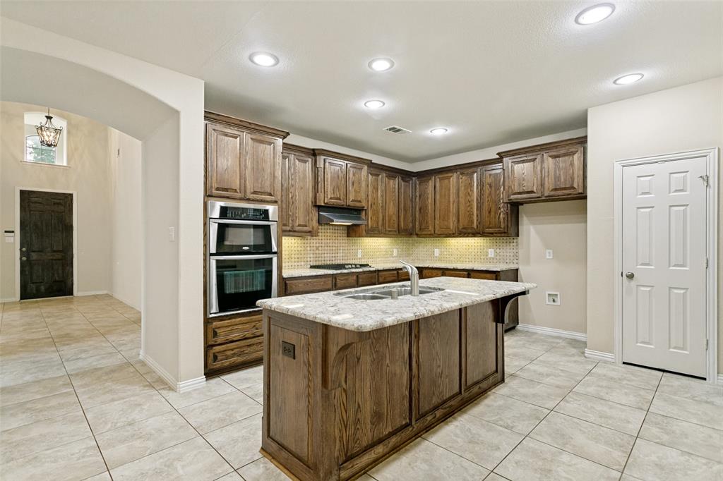 1148 Amy Drive Allen, TX 75013 - Photo 7 of 12