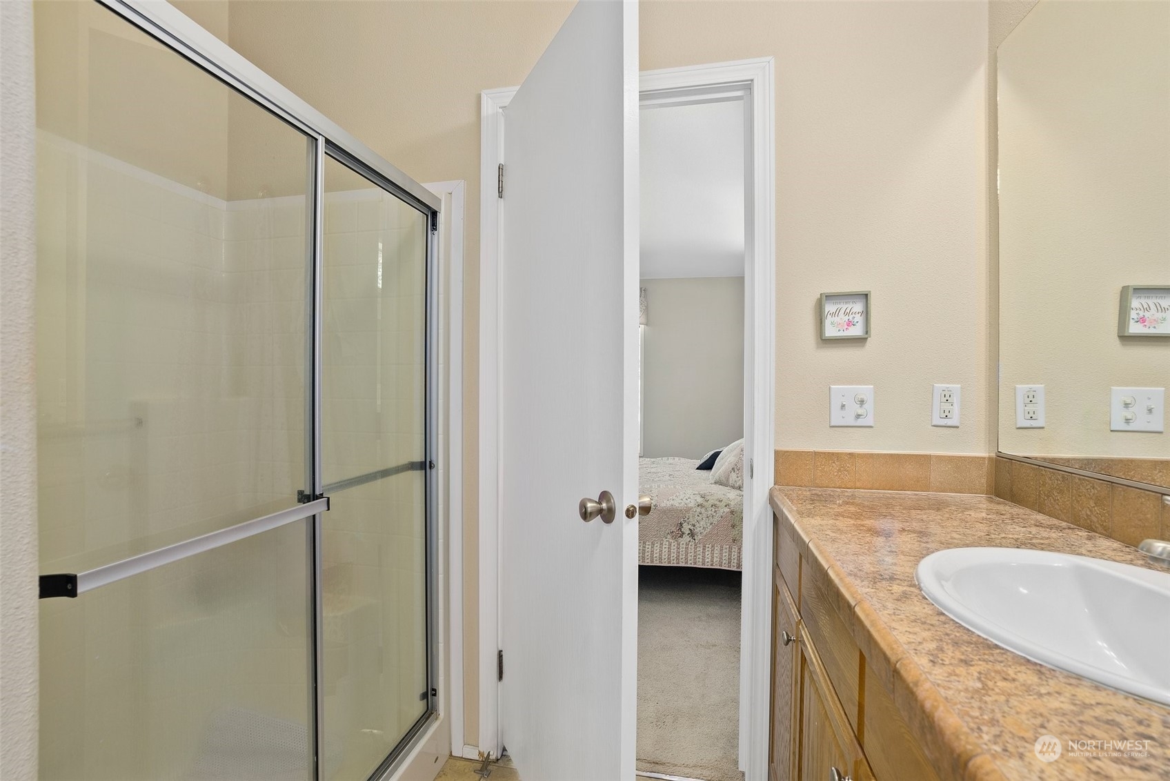 537-29 Larson Road, Unit 5 Silver Creek, WA 98585 - Photo 15 of 35 Gallery Image 15