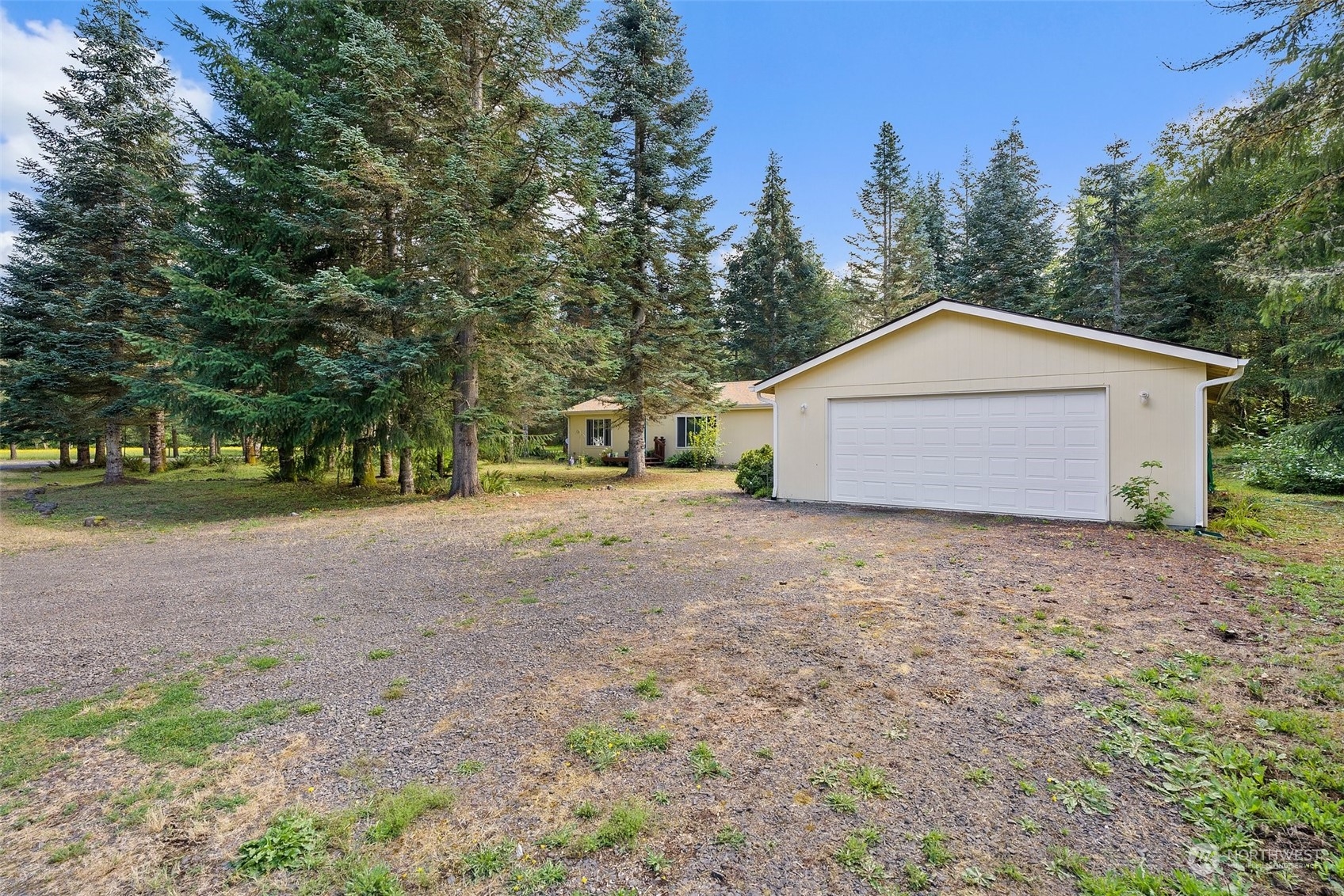 537-29 Larson Road, Unit 5 Silver Creek, WA 98585 - Photo 21 of 35 Gallery Image 21