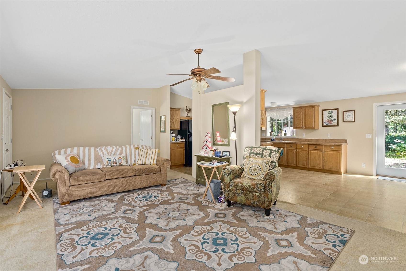 537-29 Larson Road, Unit 5 Silver Creek, WA 98585 - Photo 7 of 35 Gallery Image 7