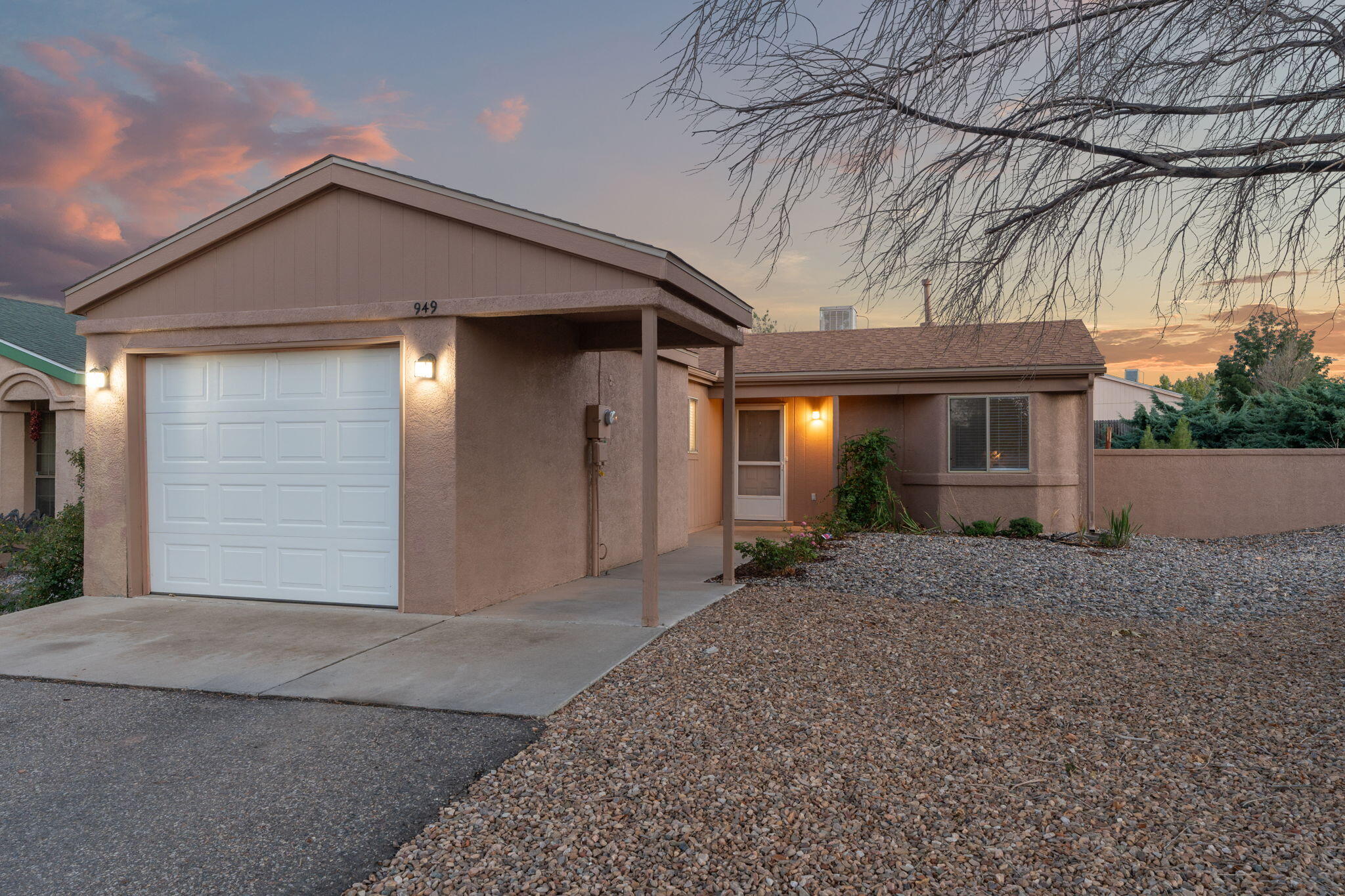 949 Harrison Drive Northeast Rio Rancho, NM 87144 - Photo 1 of 1 Gallery Image 1