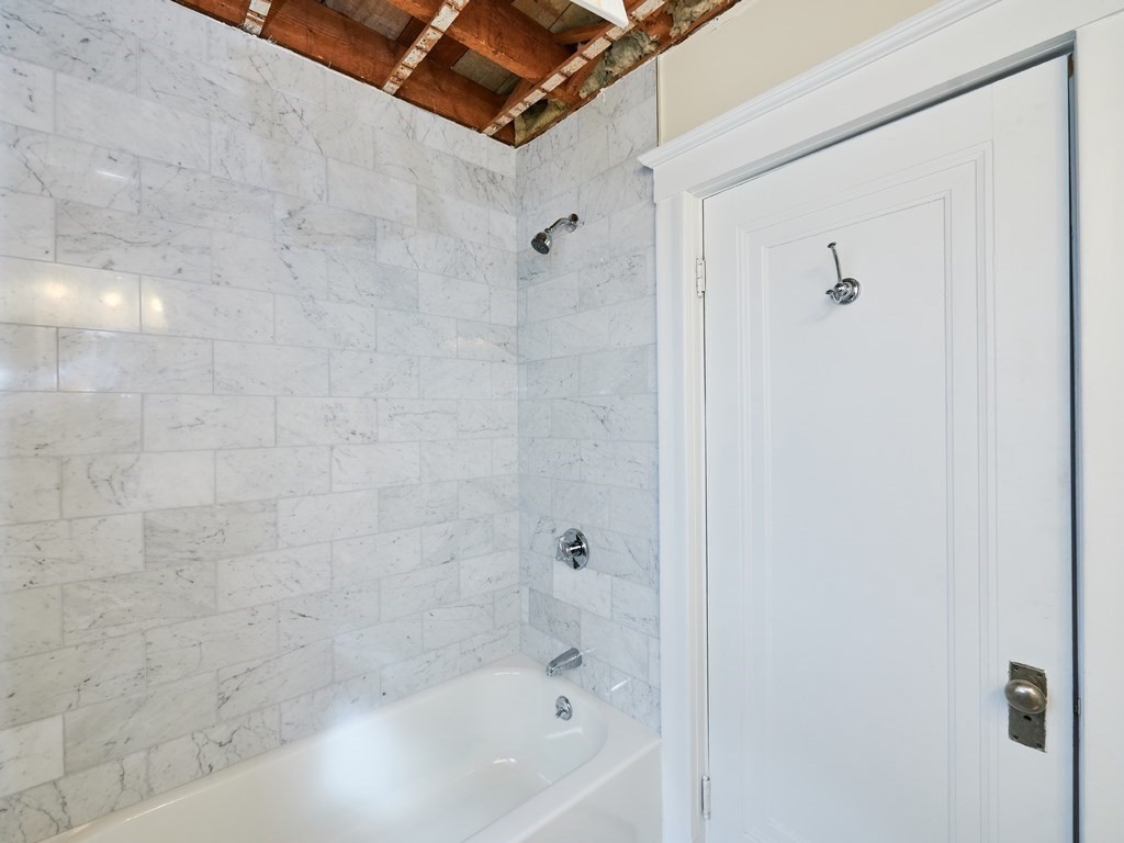 216 Common Street Watertown, MA 02472 - Photo 26 of 33 Gallery Image 26